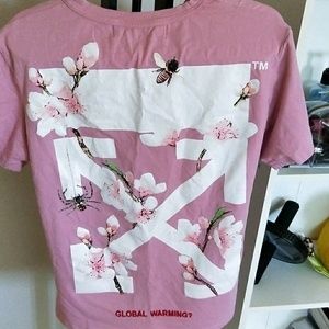 Off-White T-shirt